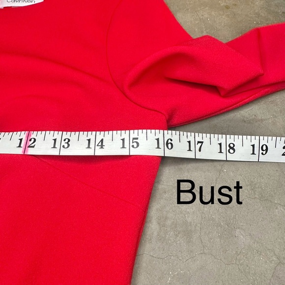 Calvin Klein Ruby Bell Sleeve Sheath Dress Sz 4 - Picture 8 of 12